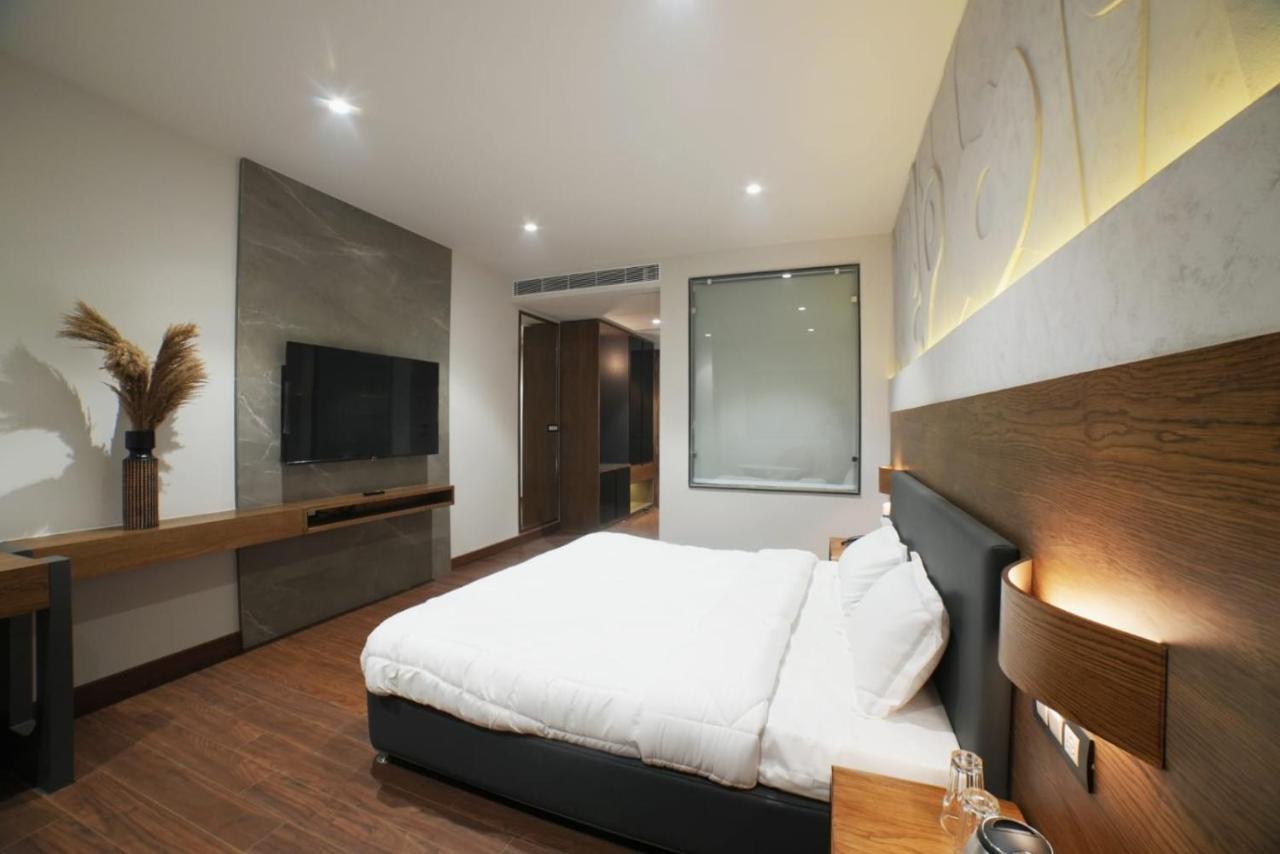 The Rohini Mansion A Unit Of The Monsoon & Pearl Palace Yamuna Nagar Luaran gambar