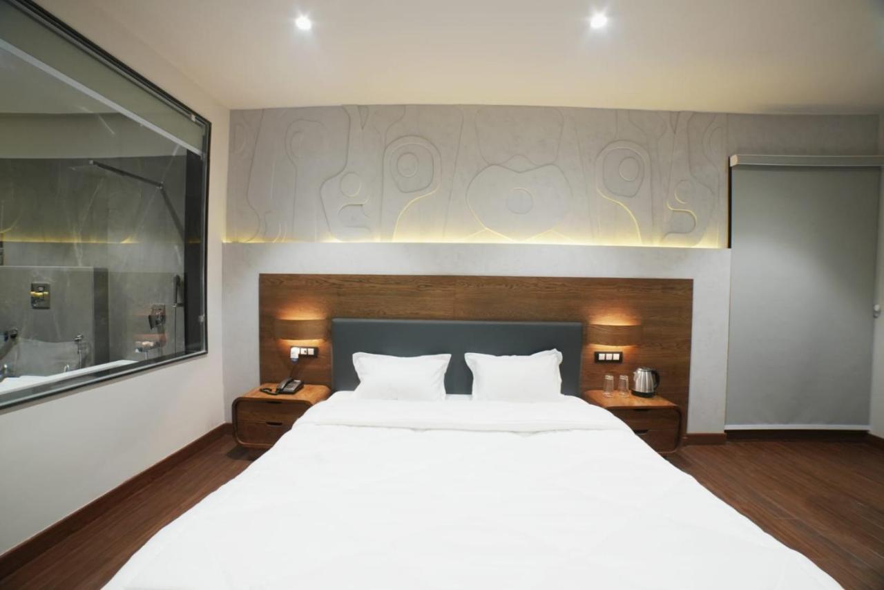 The Rohini Mansion A Unit Of The Monsoon & Pearl Palace Yamuna Nagar Luaran gambar